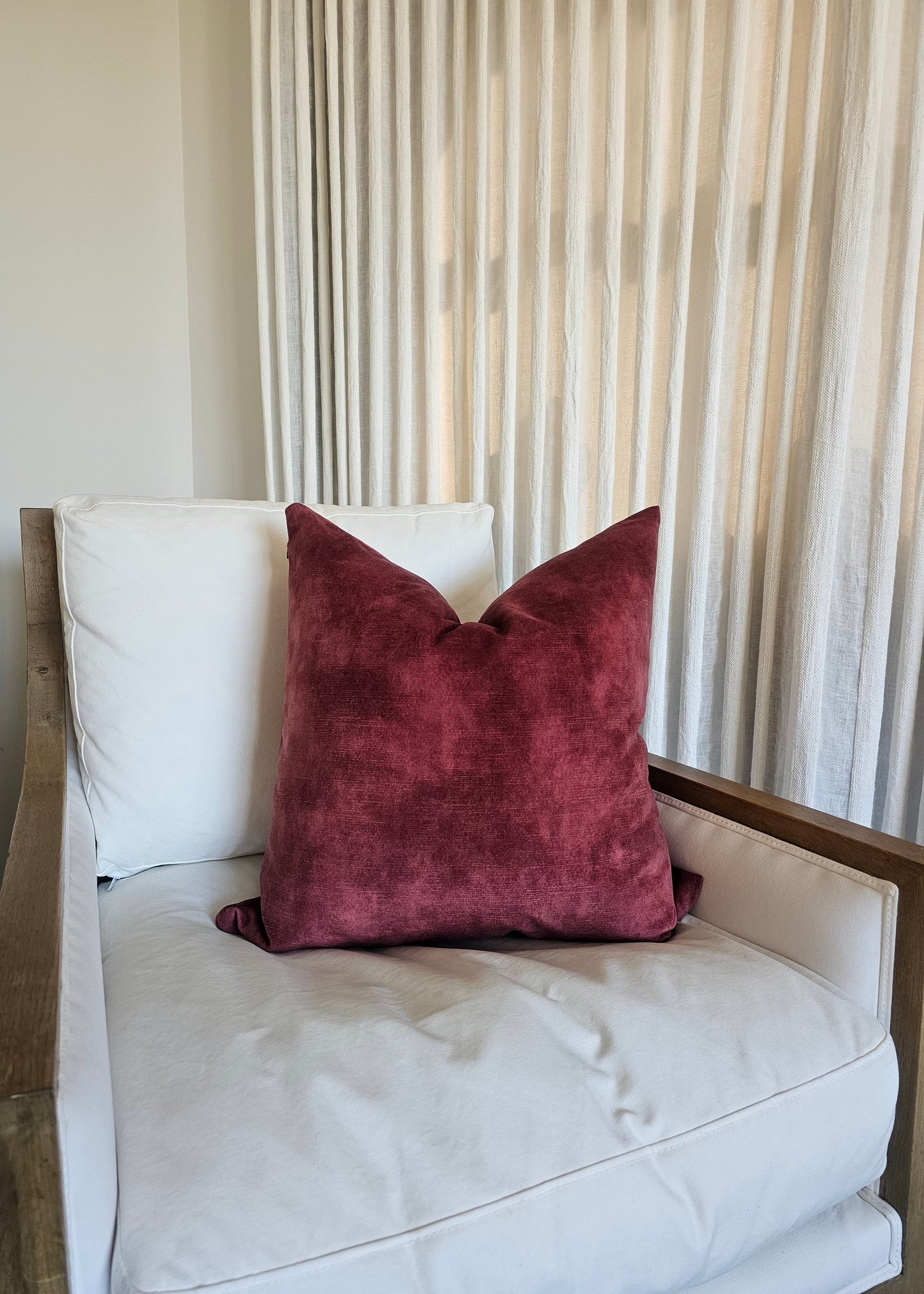 Velvet Cushion | Bordeaux