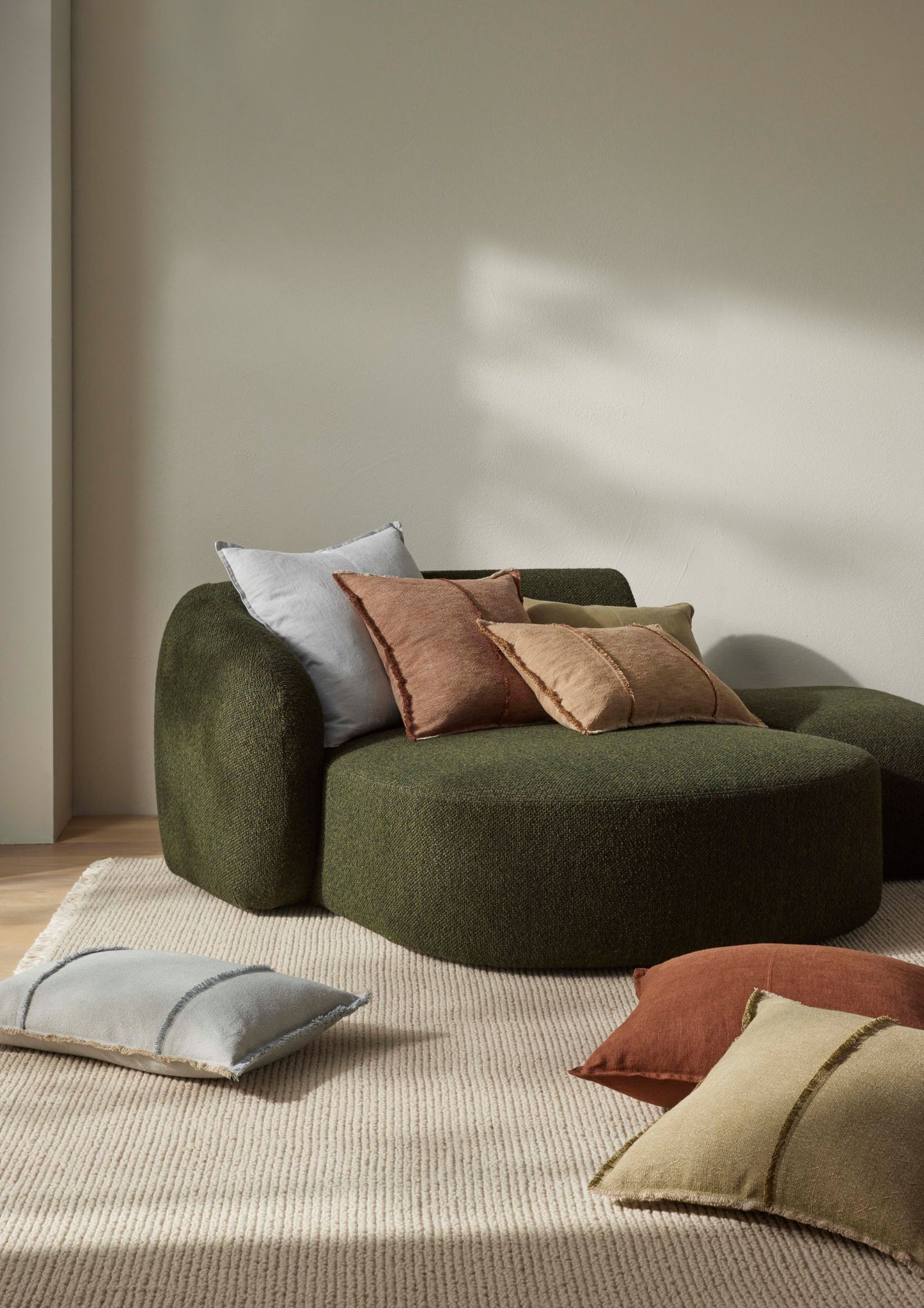 Adela Cushion 40x60 - Cocoa