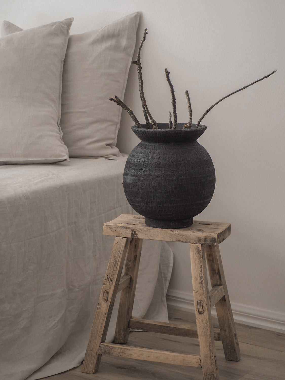 Ari Vessel | Black