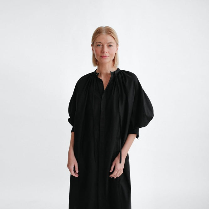 The Westa Dress - Black