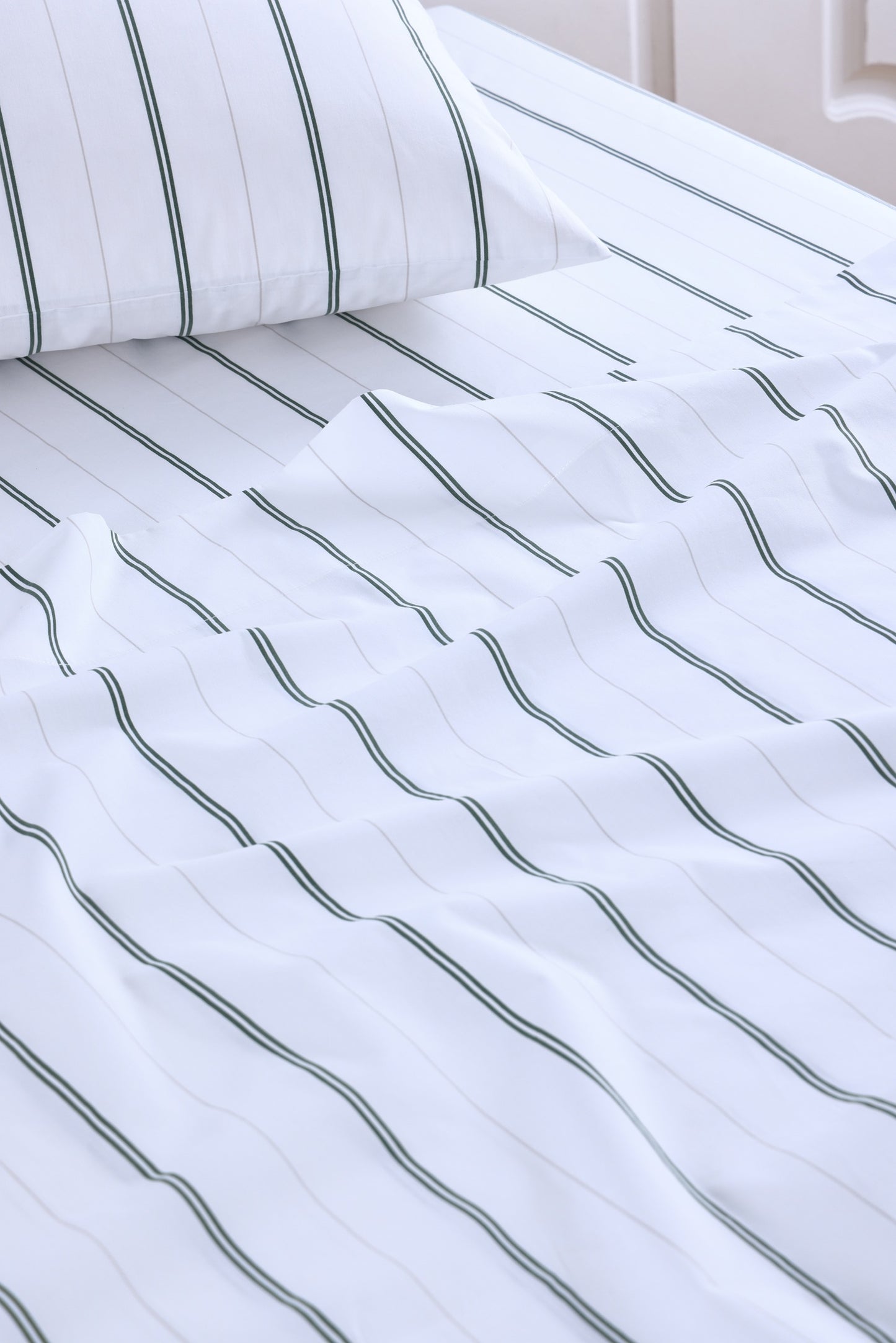 Cape Cod Stripe Duvet Cover Set – Leaf