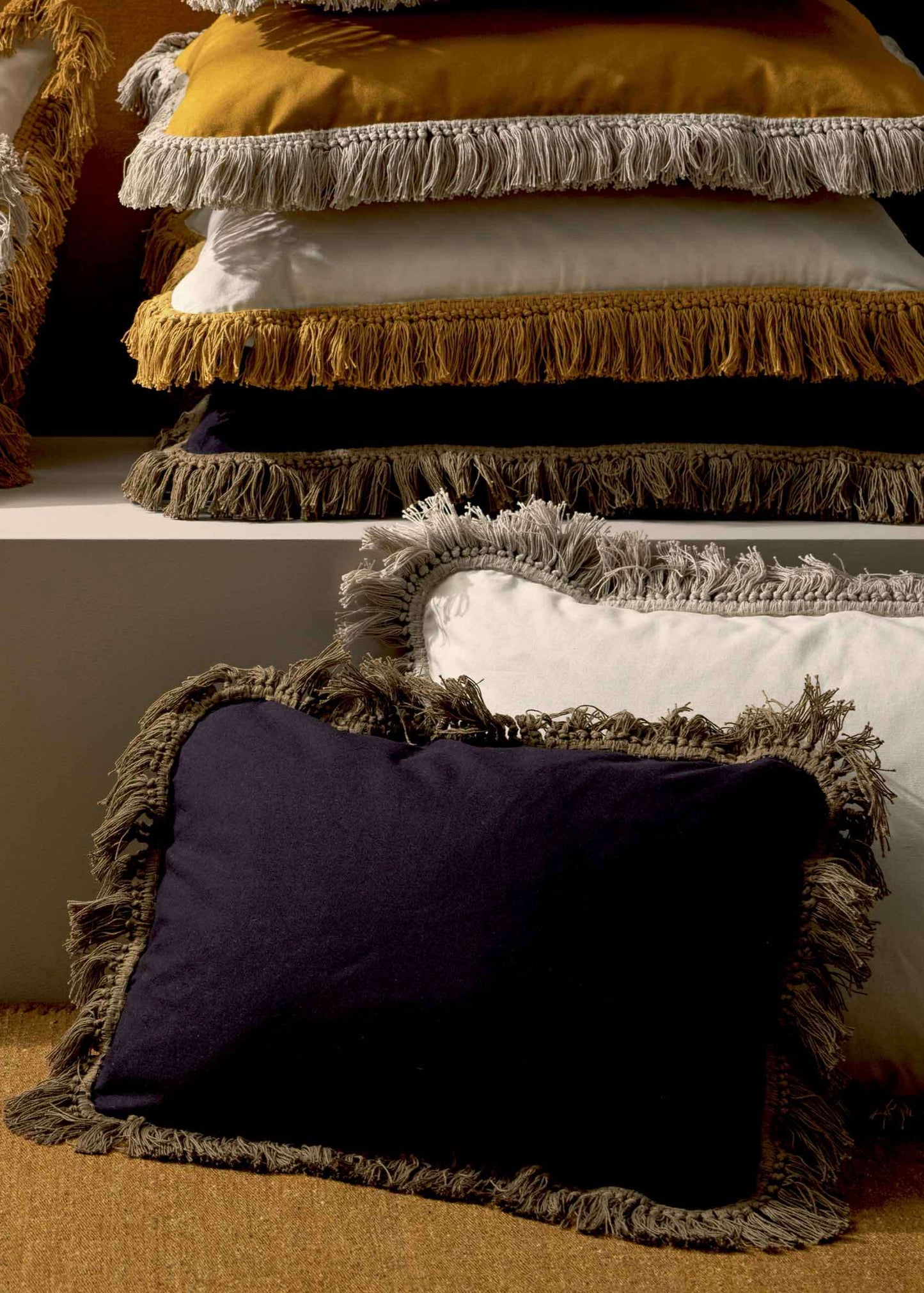Honoré Cushion | Charbon & Kaki