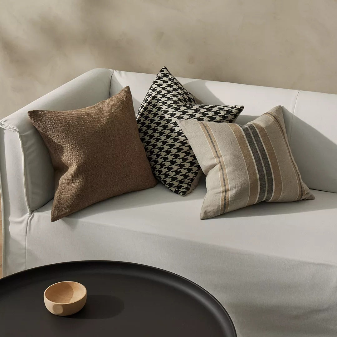 Domeni cushion - Clay