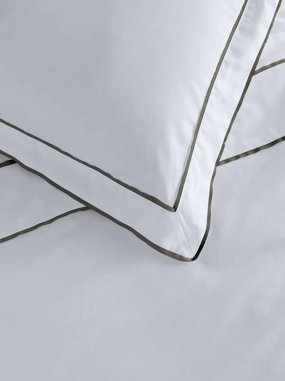 Egyptian Cotton Grosgrain Duvet Set | Olive