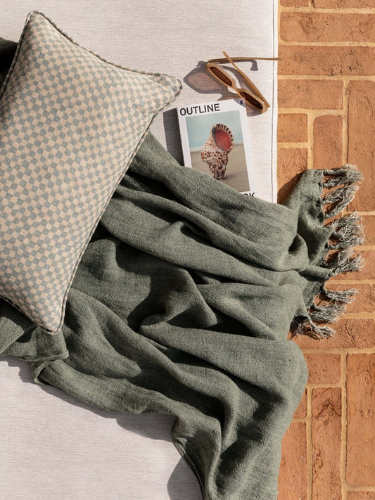Heavy Linen Throw | Seagrass