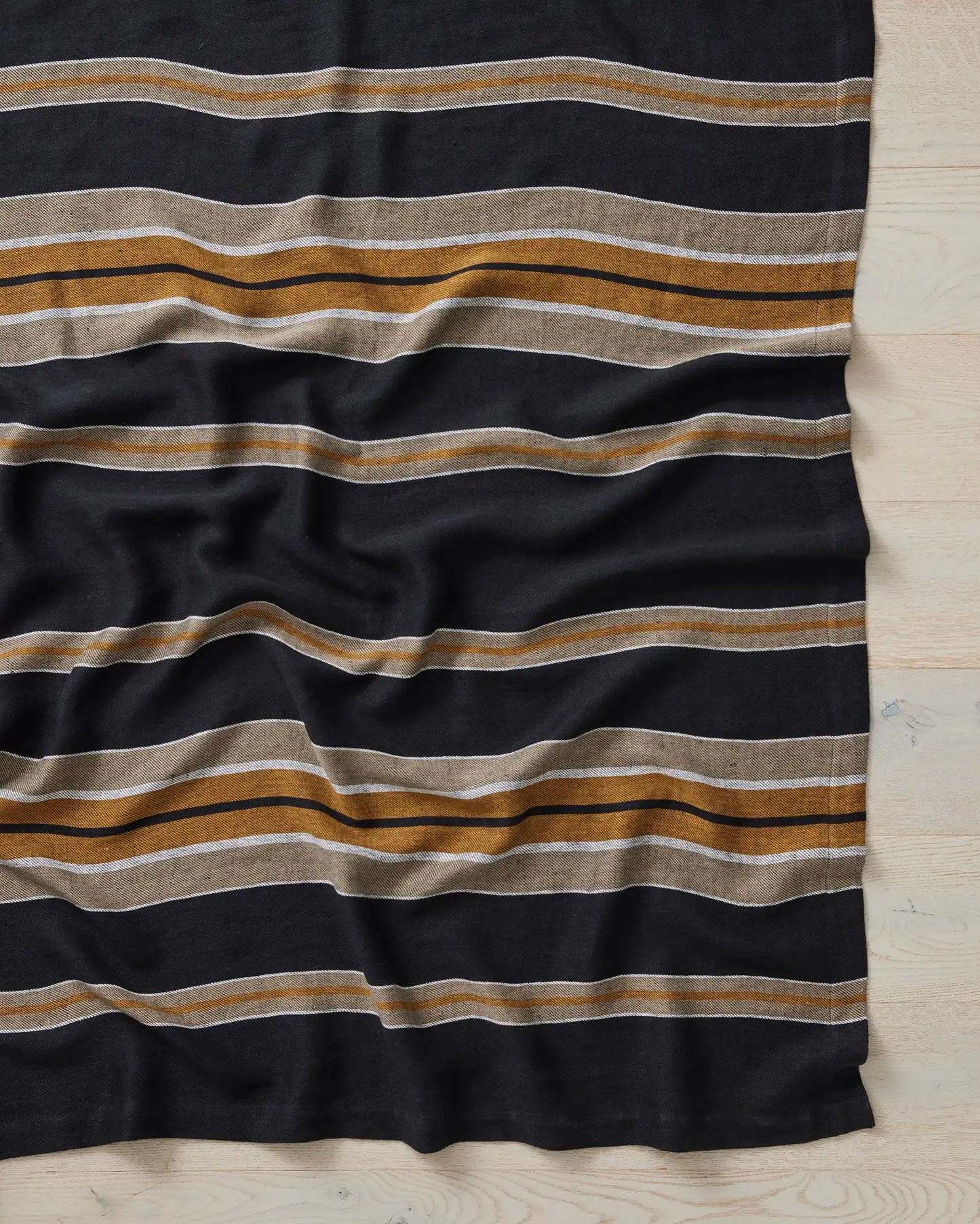 Rêve Linen Throw | Shadow