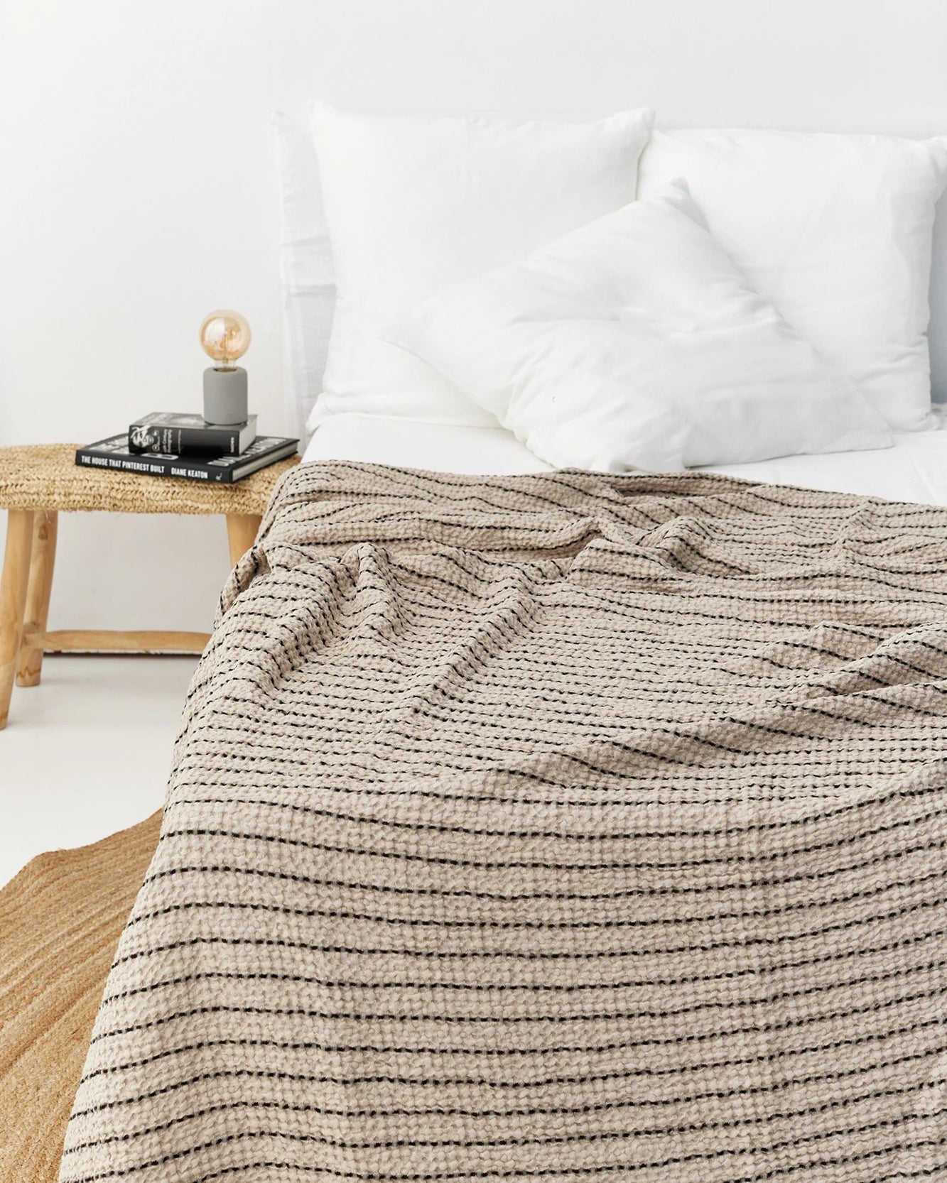 Striped waffle blanket – Natural Stripe