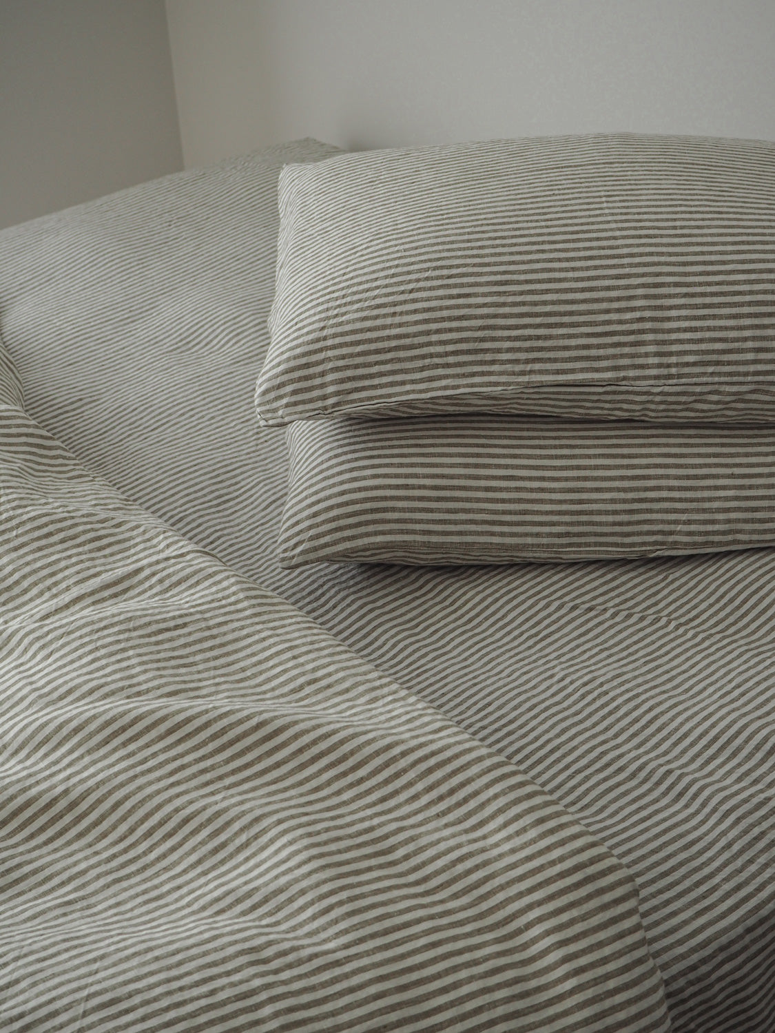 Linen Fitted Sheet | Olive Stripe