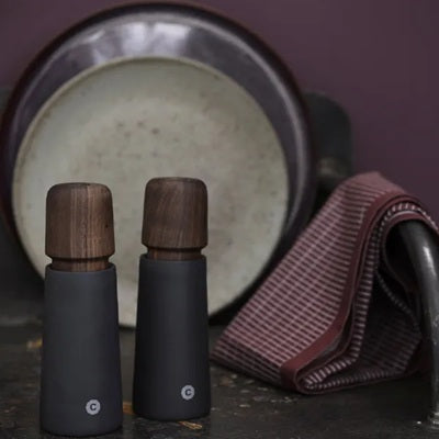 Stockholm Salt & Pepper Grinders - Walnut / Black Porcelain