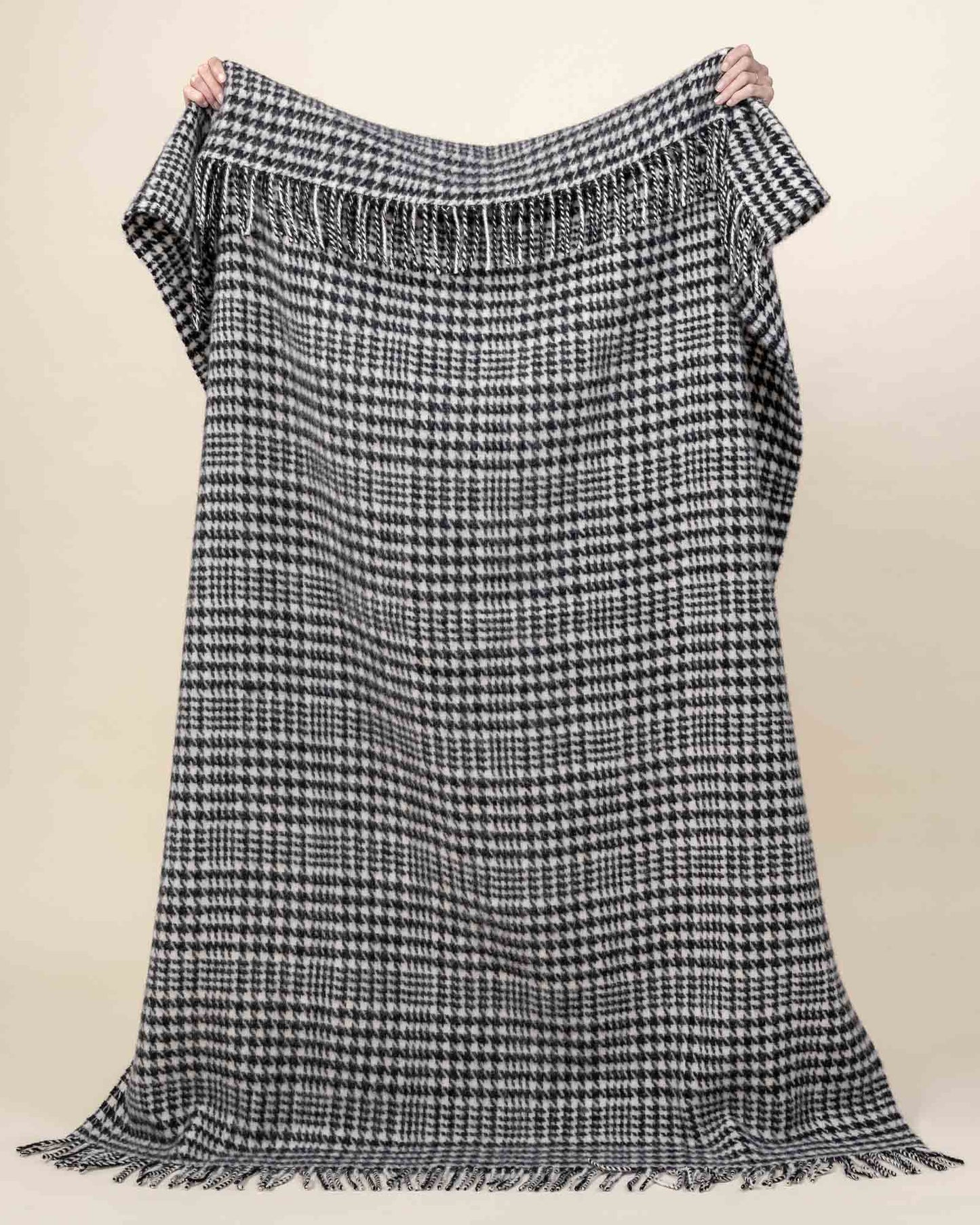 Helmsdale Midnight - 100% Wool Throw