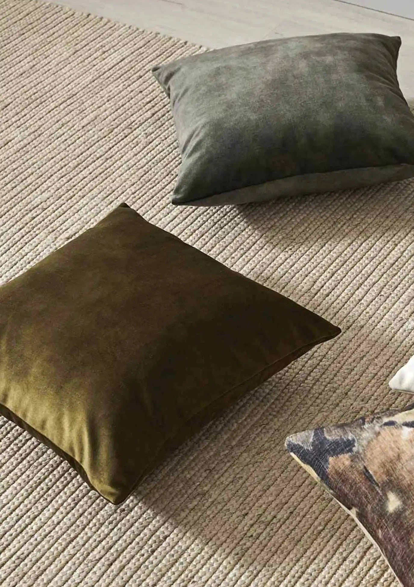 Velvet Cushion | Moss