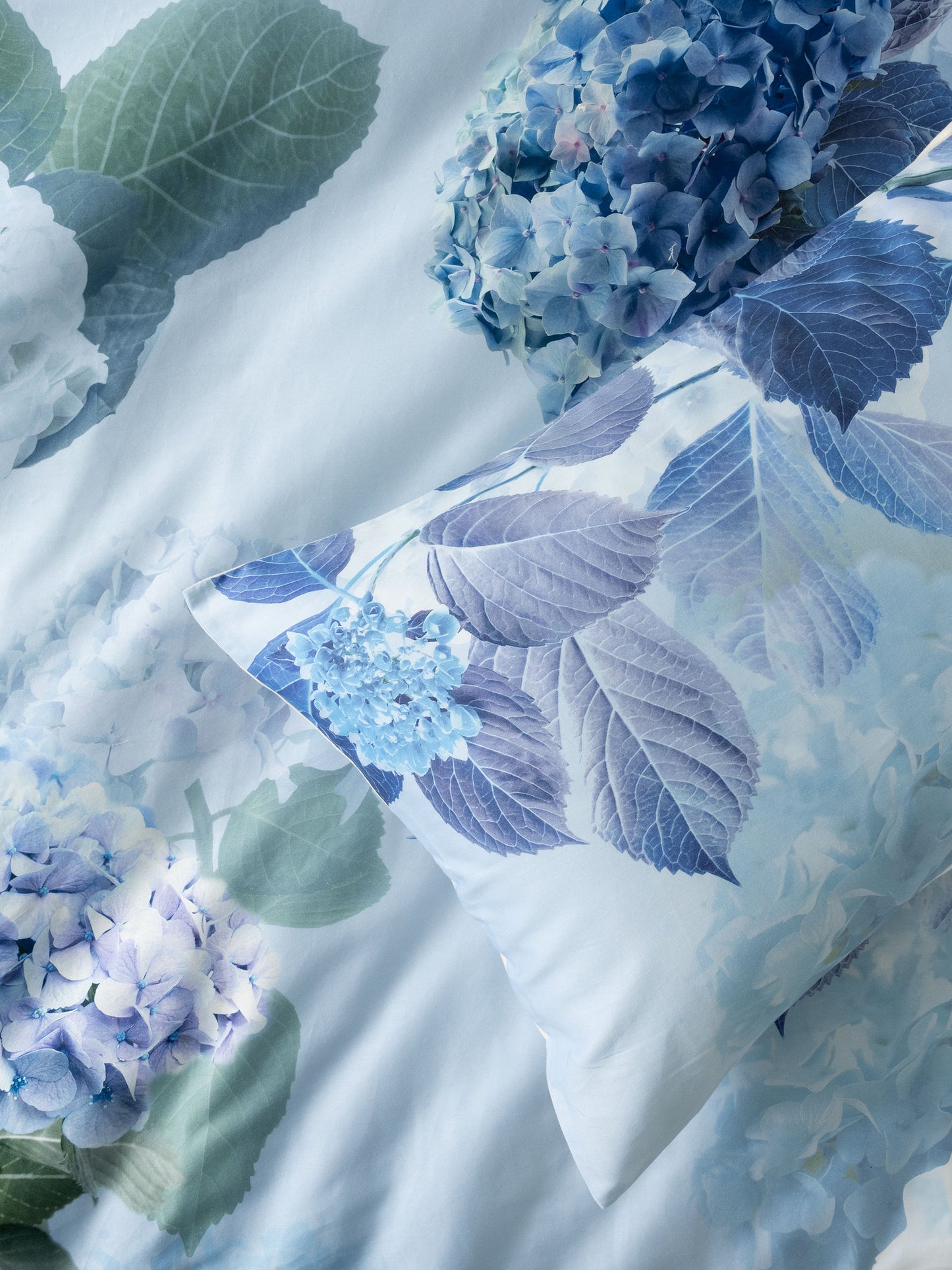 Thea Duvet Cover Set | Queen
