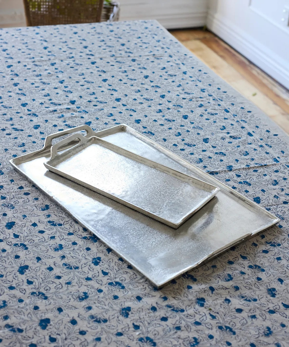 Metel Drinks Tray