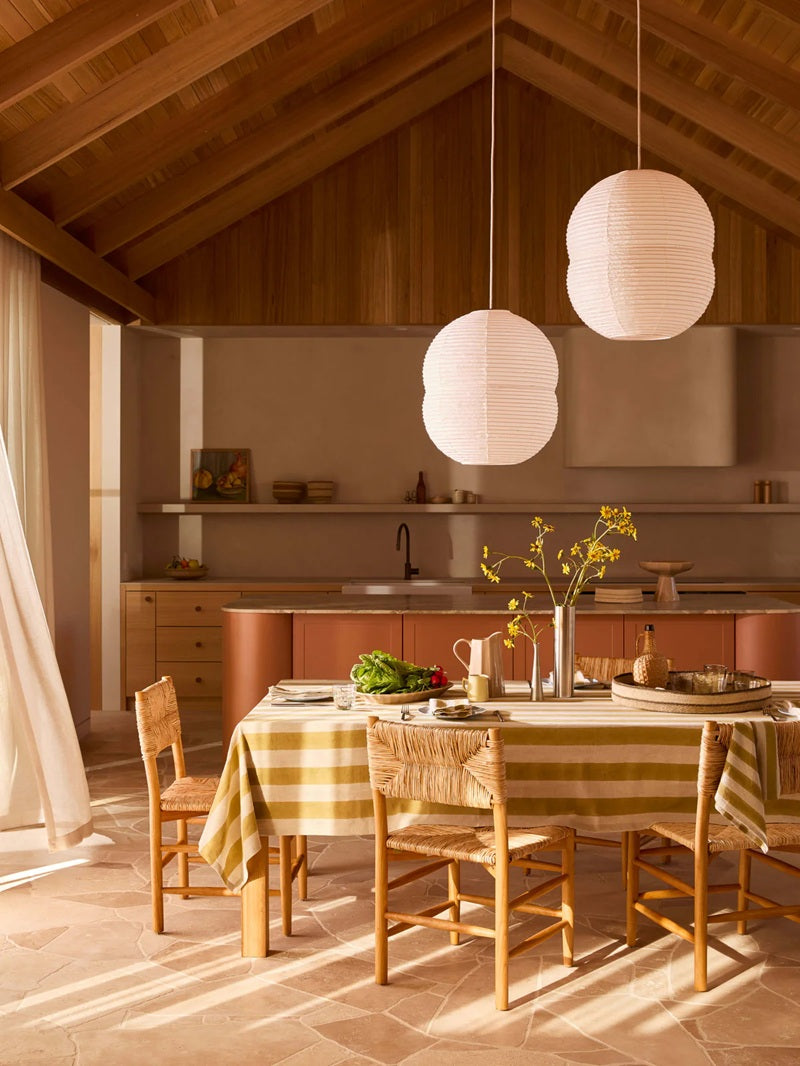Riviera Linen Tablecloth | Pear