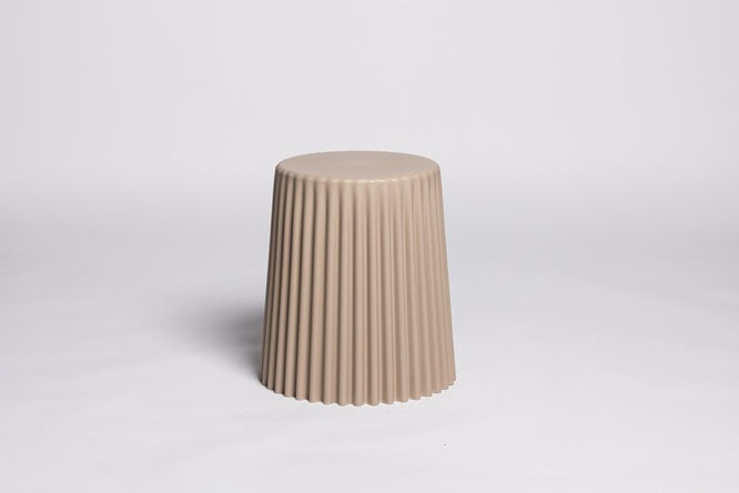 Tom Stool - Nude