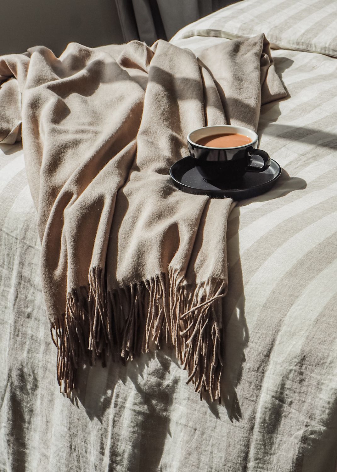 Cashmere Throw | Oatmeal & Chalk