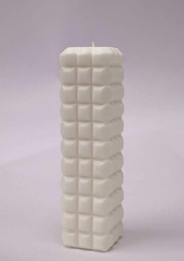 Handpoured deco column candle | White