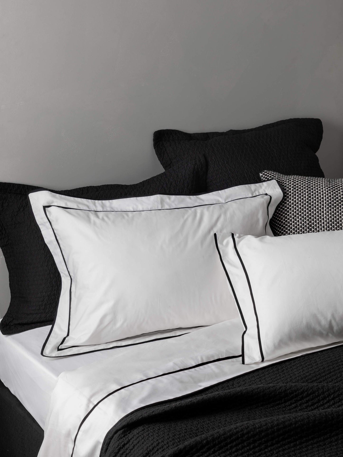 Egyptian Cotton Grosgrain Duvet Set | Black