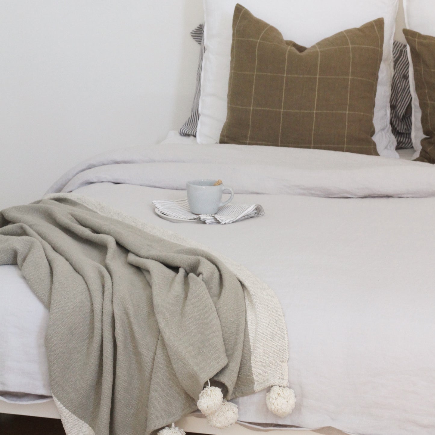 Majeste® Linen Duvet Cover Set | Dove Grey