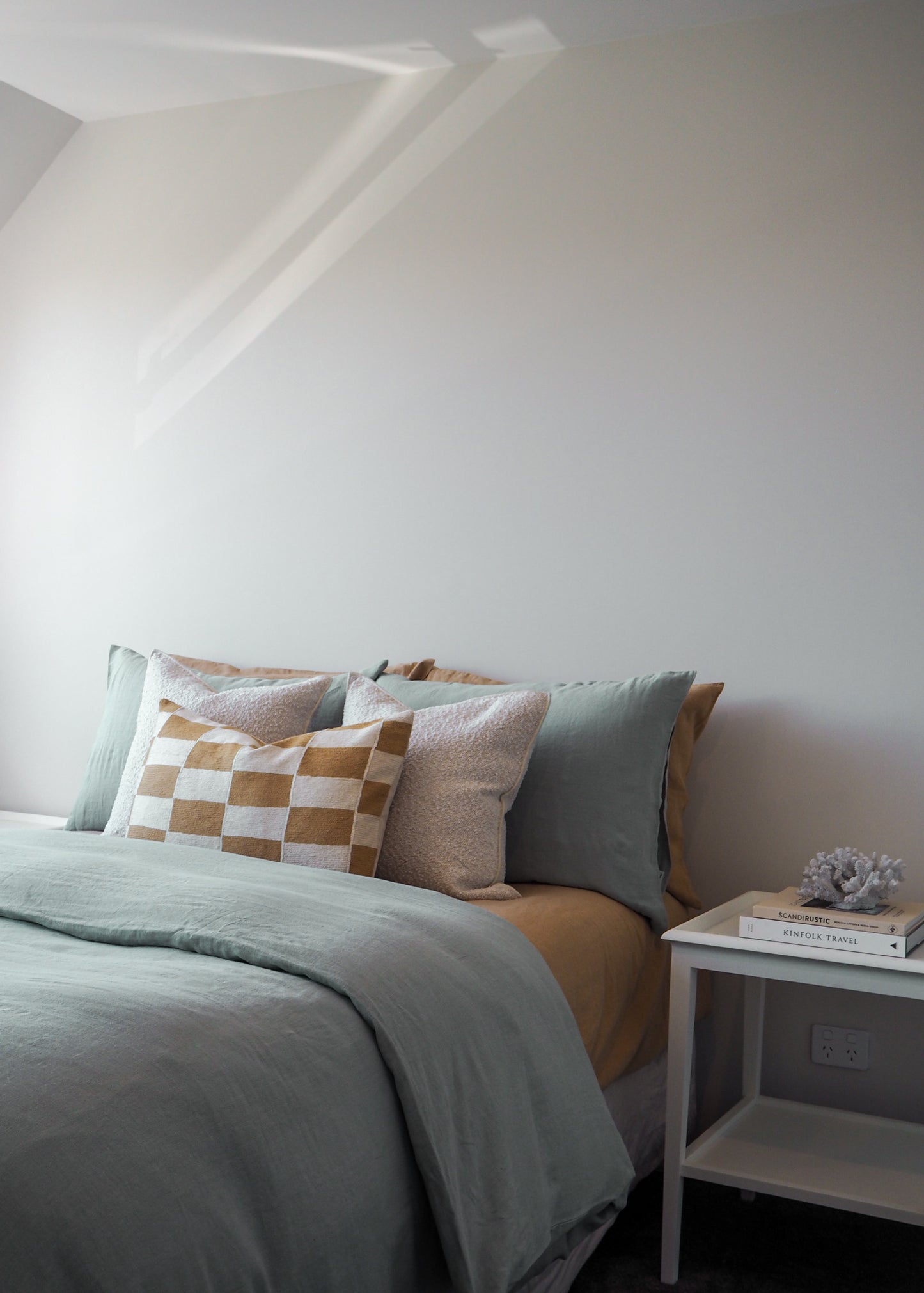 Sand Linen Fitted Sheet | Made in Europe