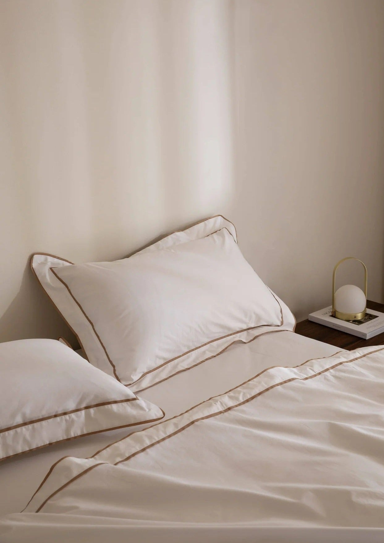 Egyptian Cotton Grosgrain Pillowcases | Caramel