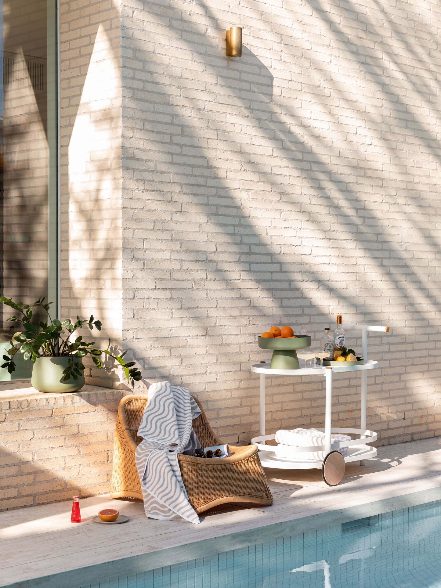 Iron Pedestal | Sage