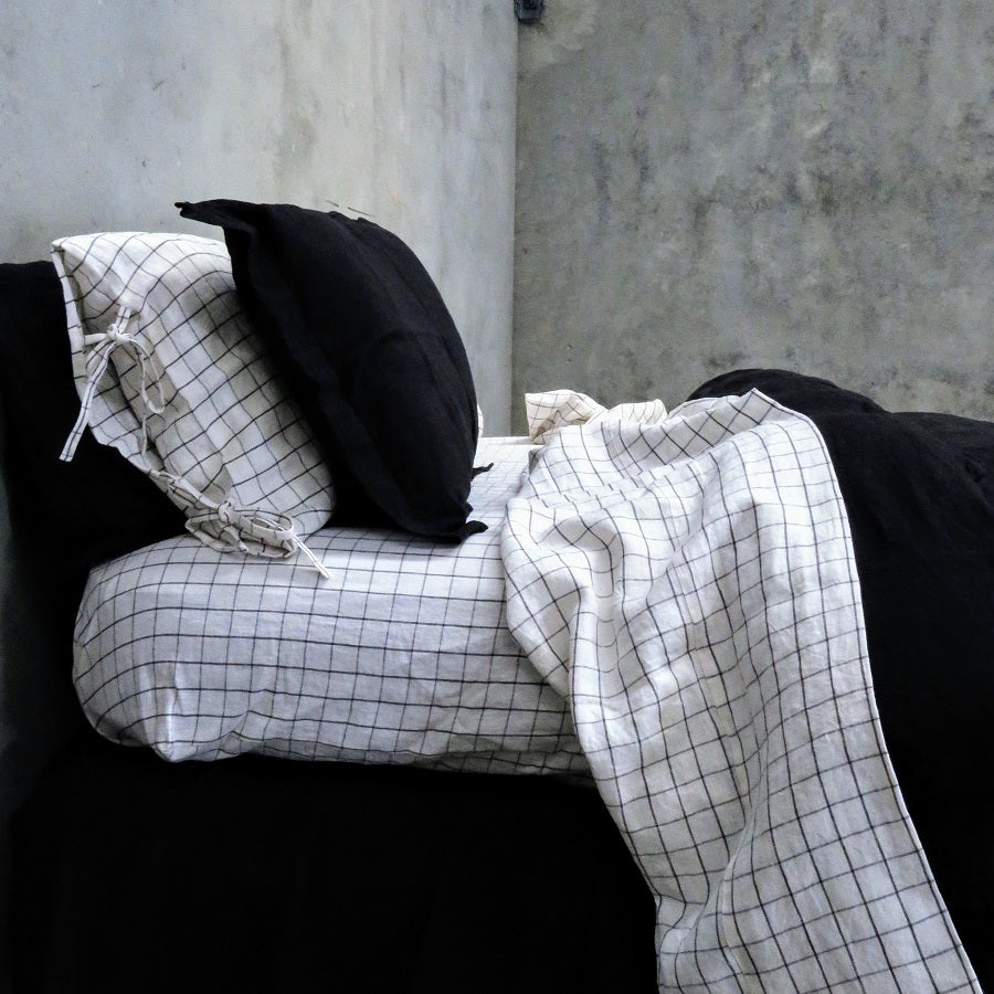 Majesté® - Fine European Textiles.