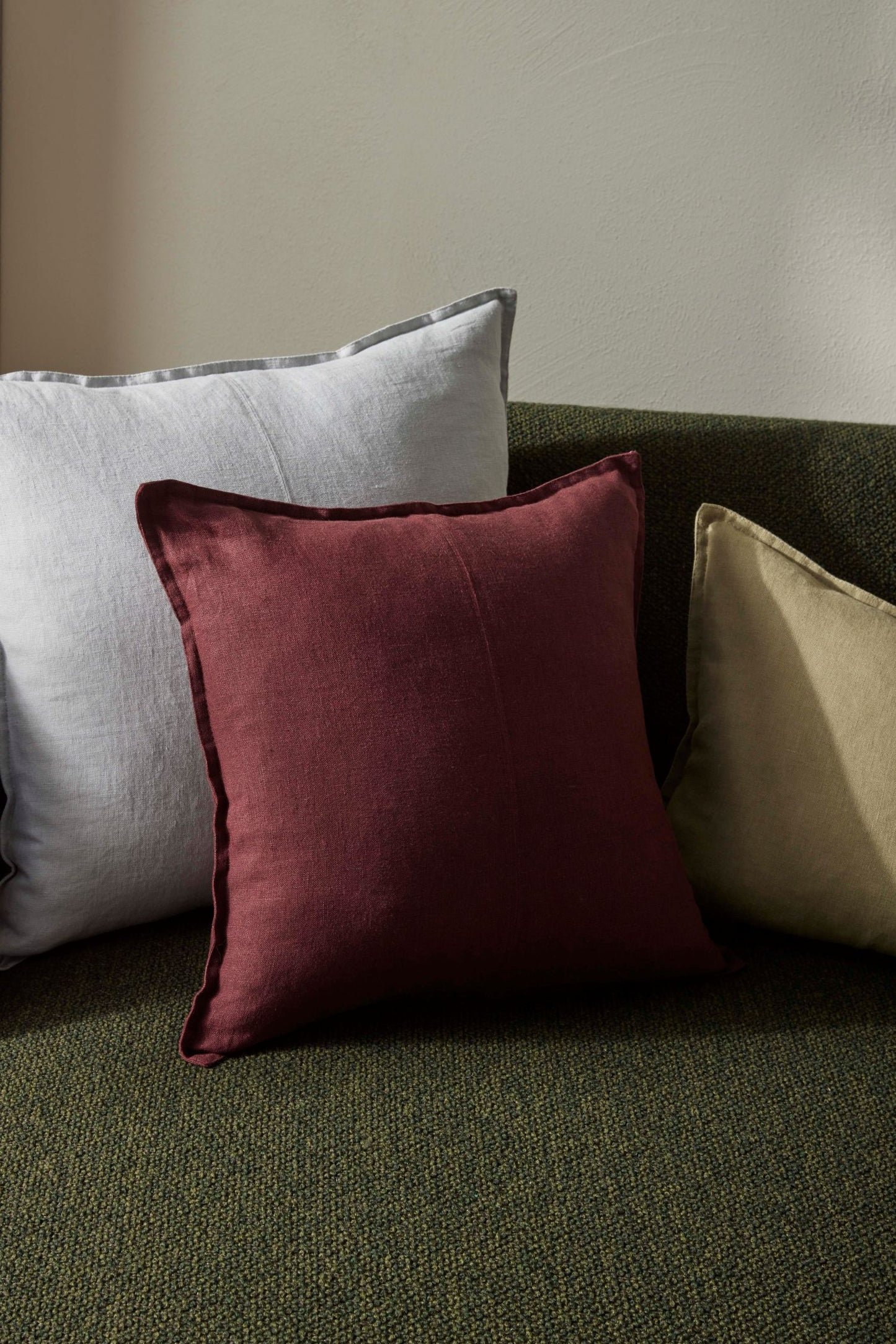 Linen Cushions | Garnet