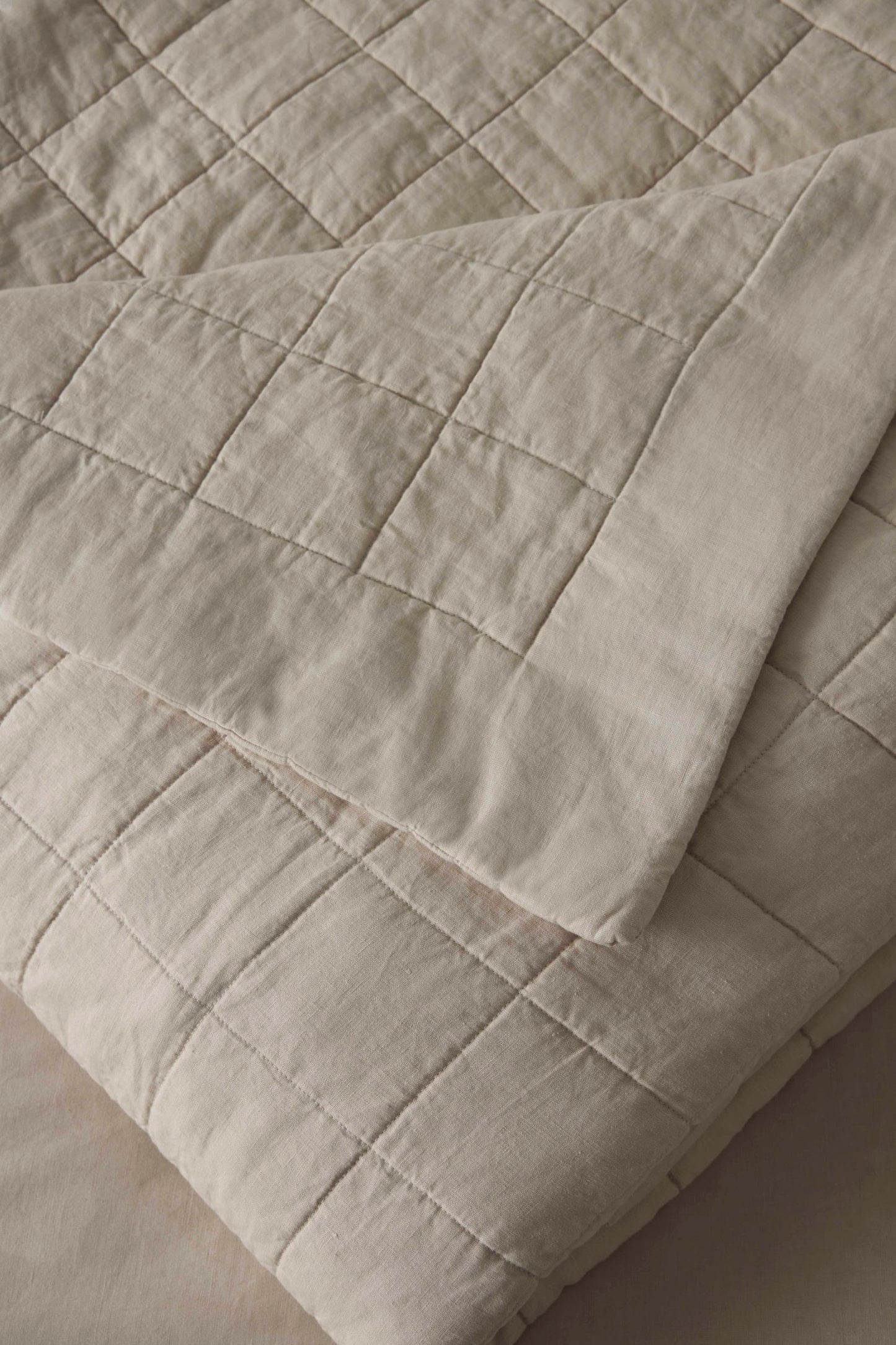 Linen Coverlet- Bone
