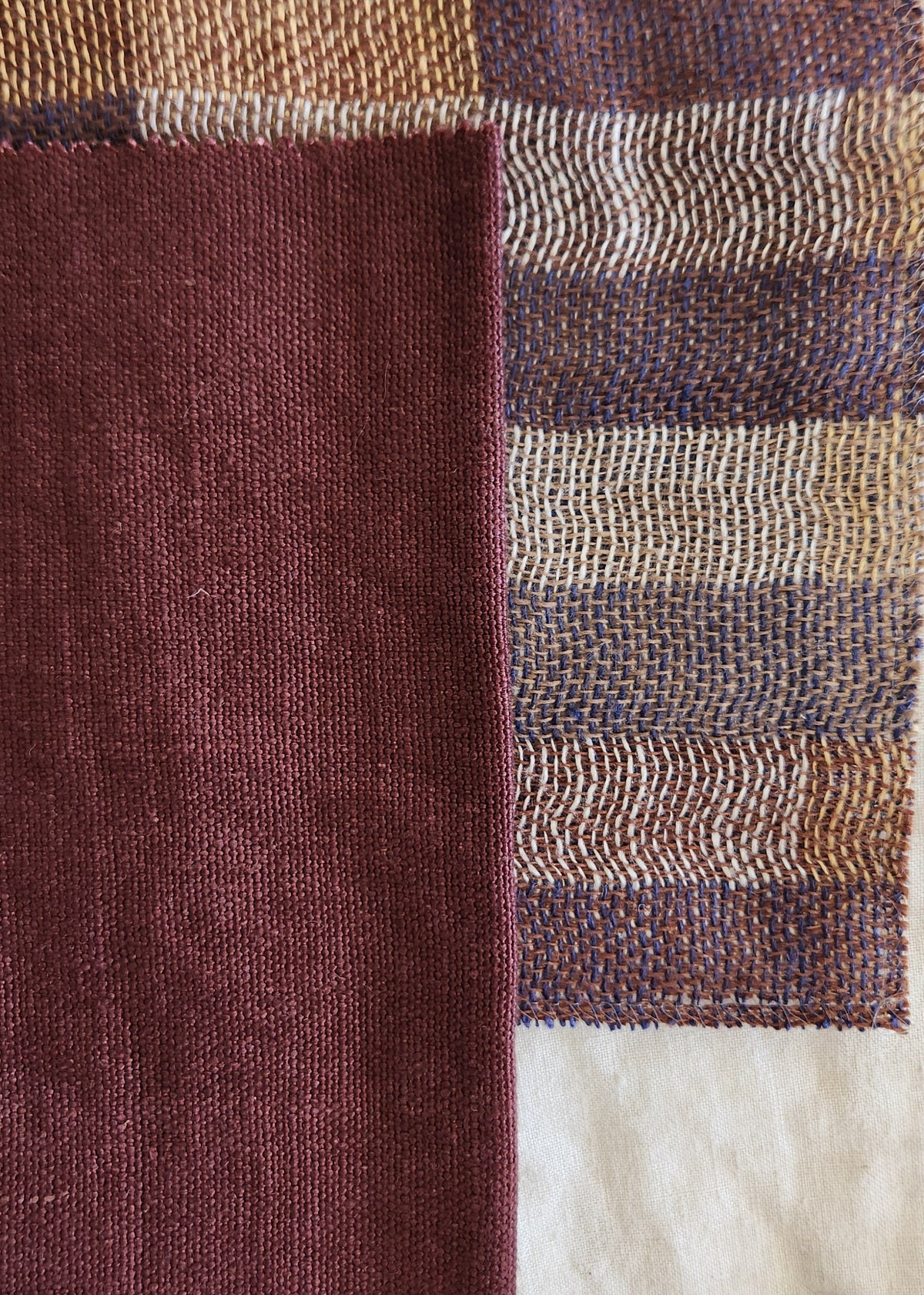 Heavy Linen Bed Cover in Bordeaux