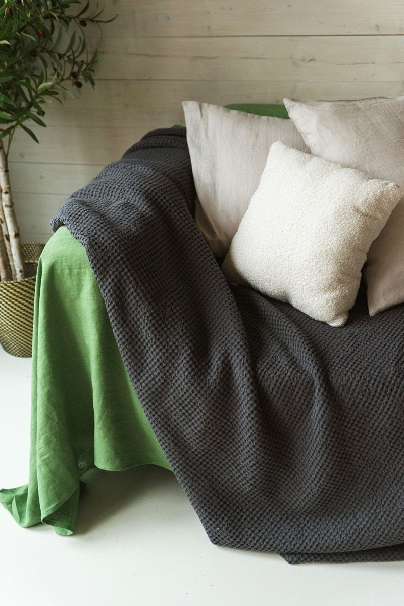 Charcoal Waffle Blanket – Made in Europe