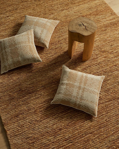 Sienne Cushion in Macadamia