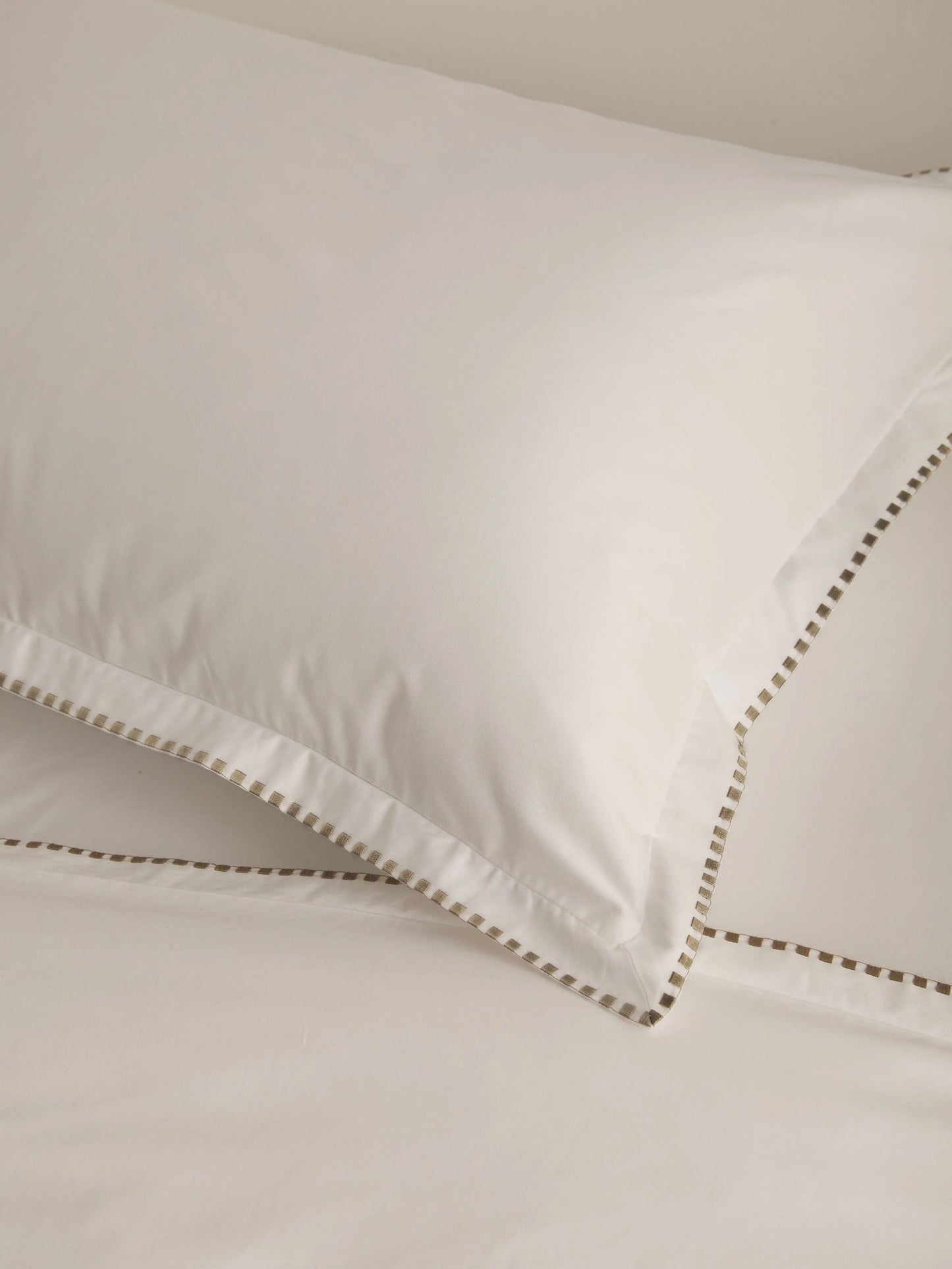 Egyptian Cotton Duvet Cover Set - Pear Embroidery