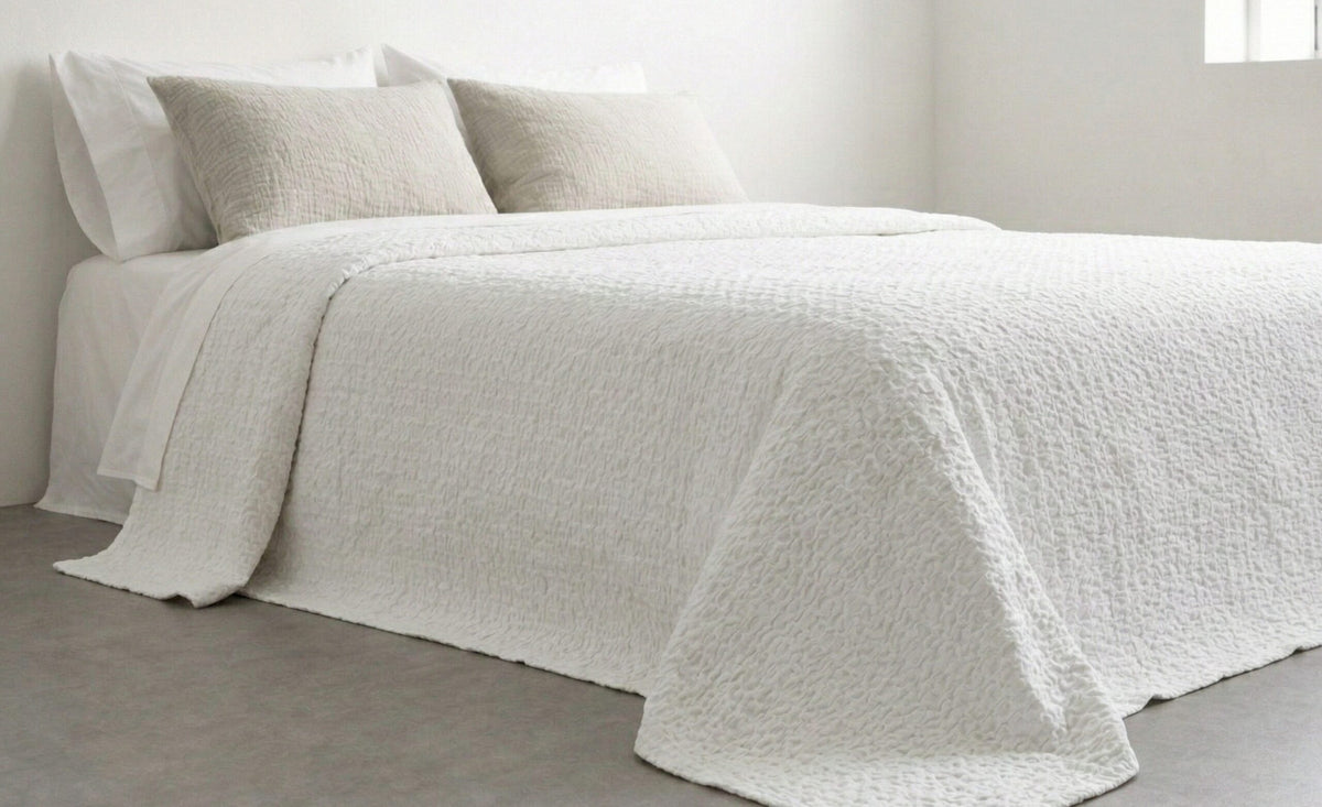 Favo Blanket - White