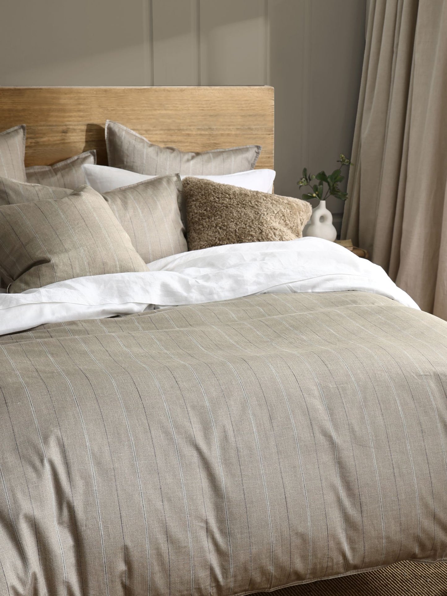 The Natural Grid Duvet Set