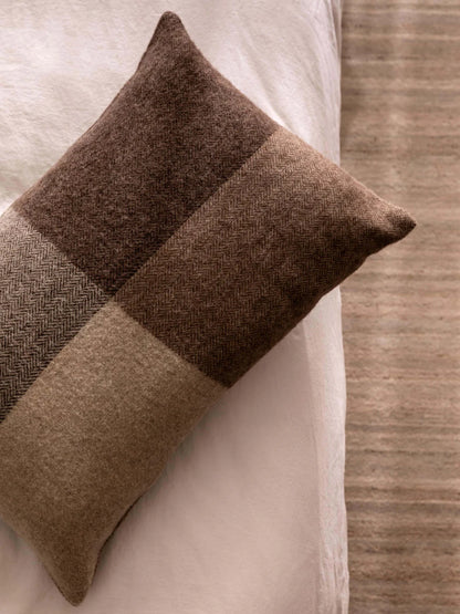 Olie | Wool Cushion