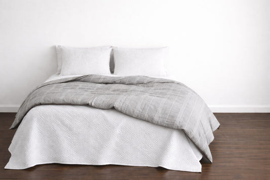 Lake House Quilt in Grey