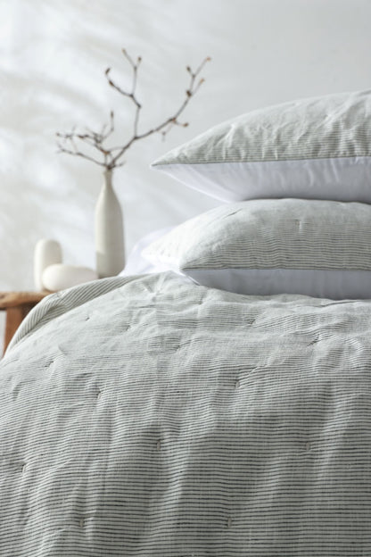 Linen Quilted Bed Cover - Black and White Pinstripe