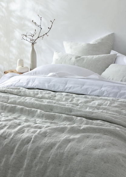 Linen Quilted Bed Cover - Black and White Pinstripe