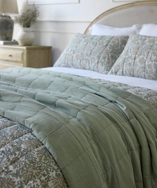 Stonewash Bed Cover in Sage