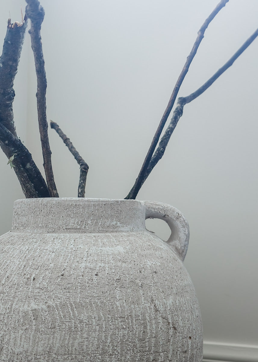 Luna Terracotta Vessel | Pearl