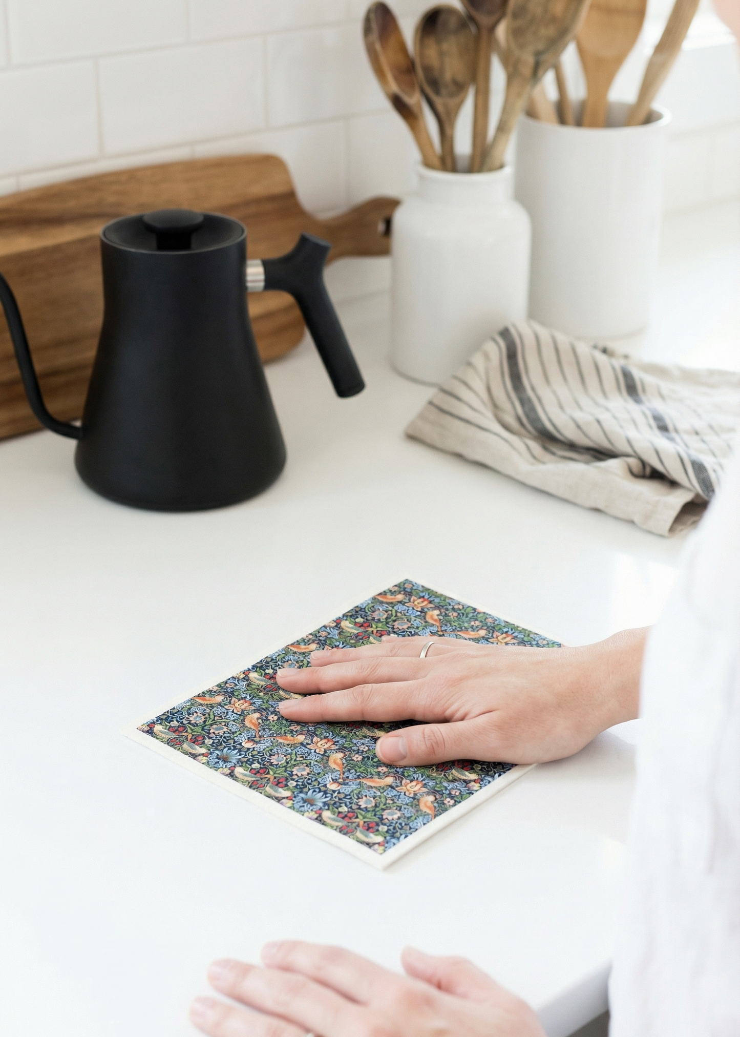 DISH CLOTH - Print designed by William Morris