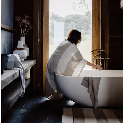 Hand Woven Linen Bath Towel | Natural