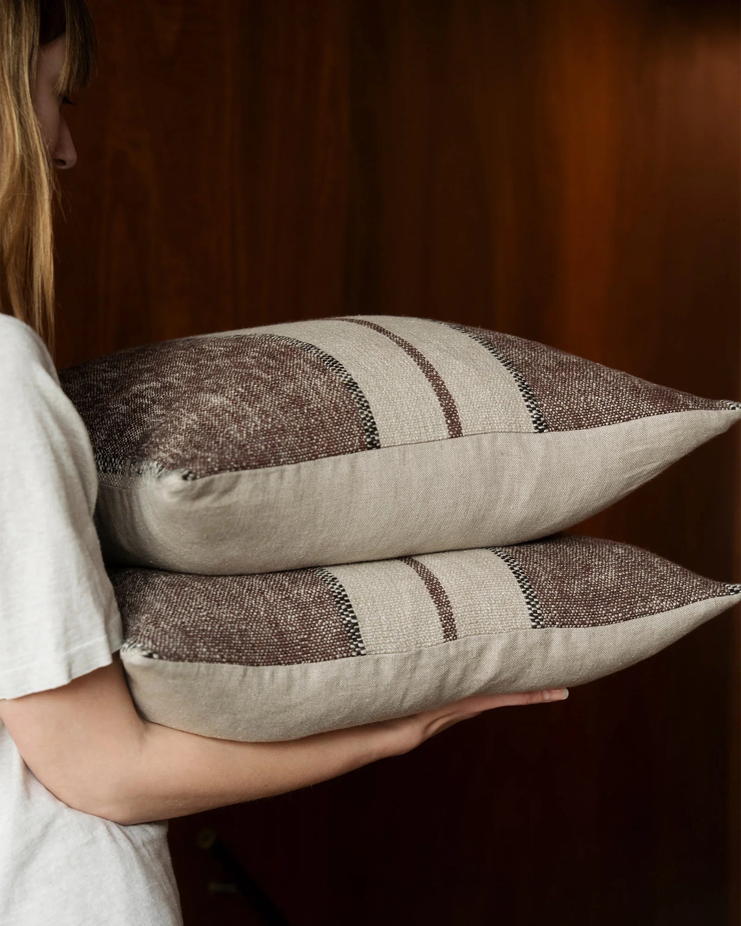 Ottavio Cushion - Mulberry
