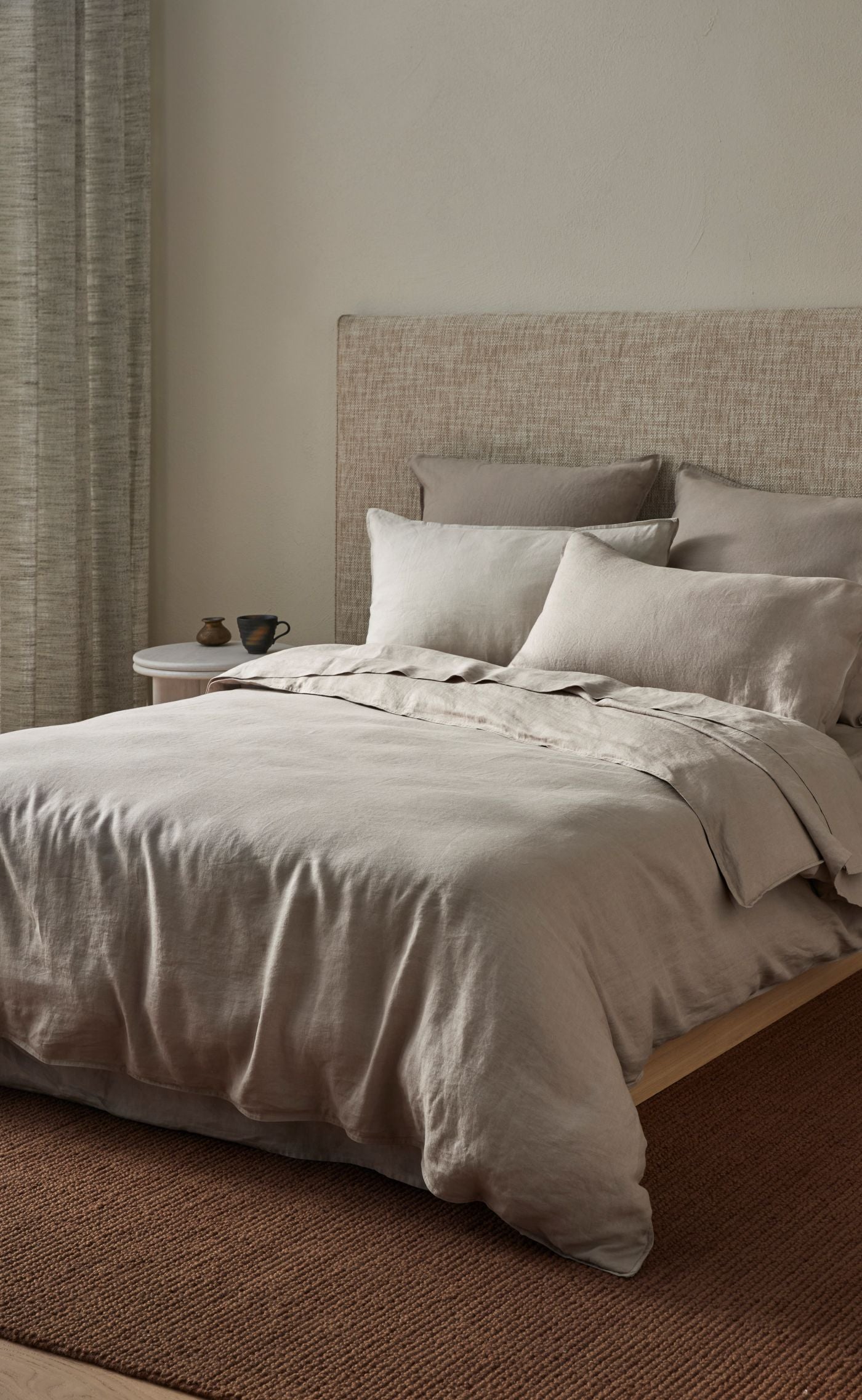 French Flax Linen Fitted Sheet | Pebble