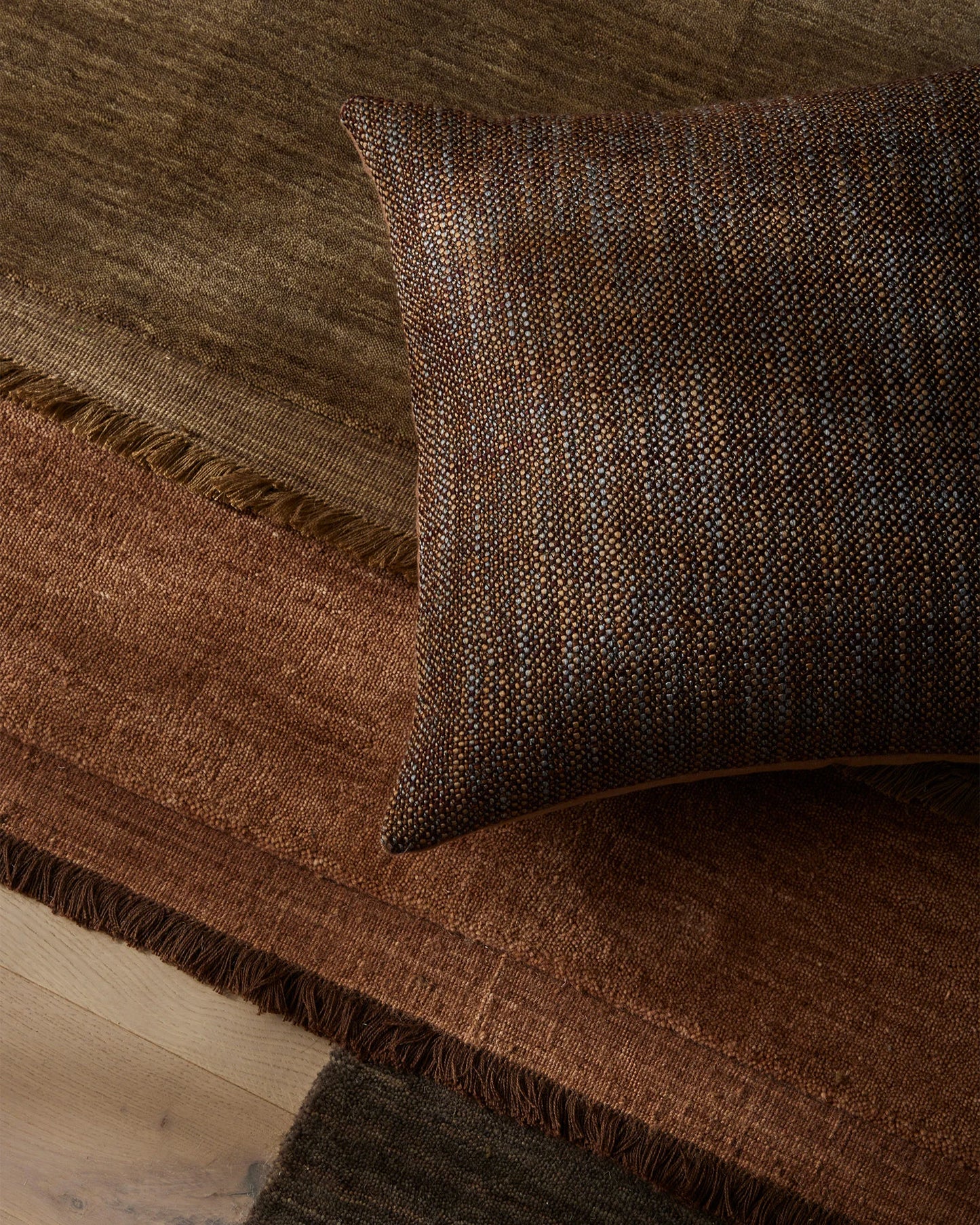 Hearthstone Tweed Cushion - Auburn