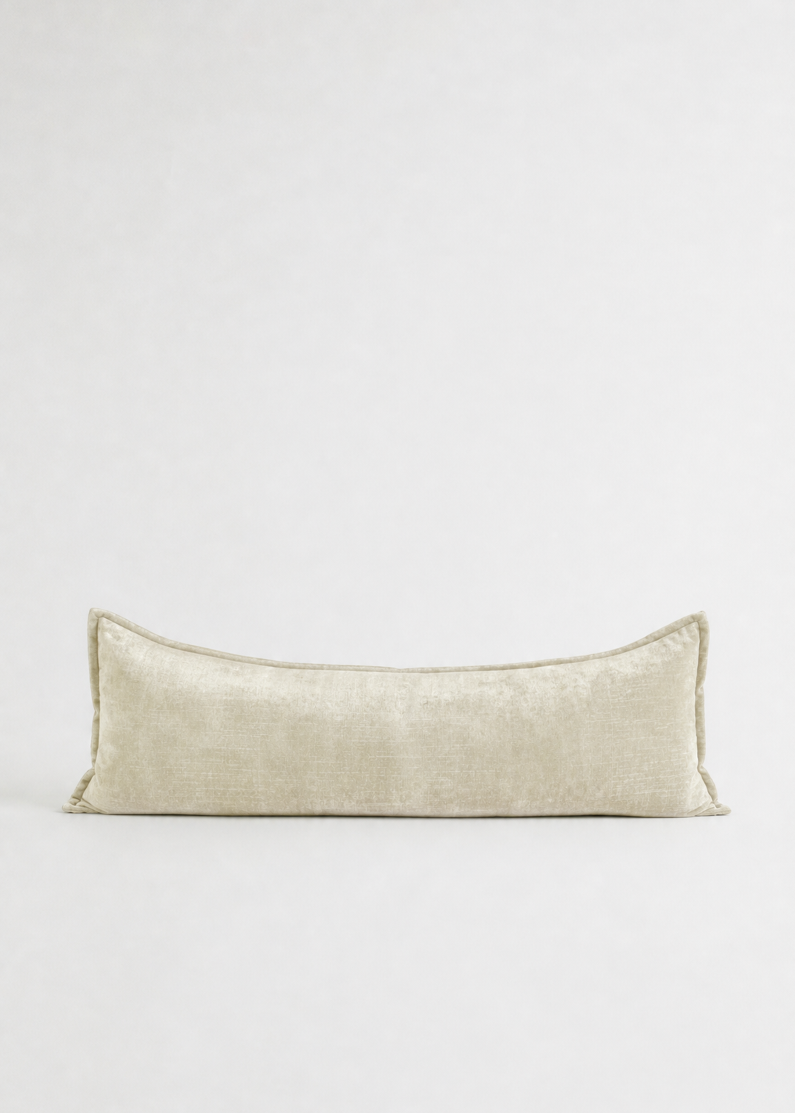 Grand Velvet Lumbar Cushion - Ecru