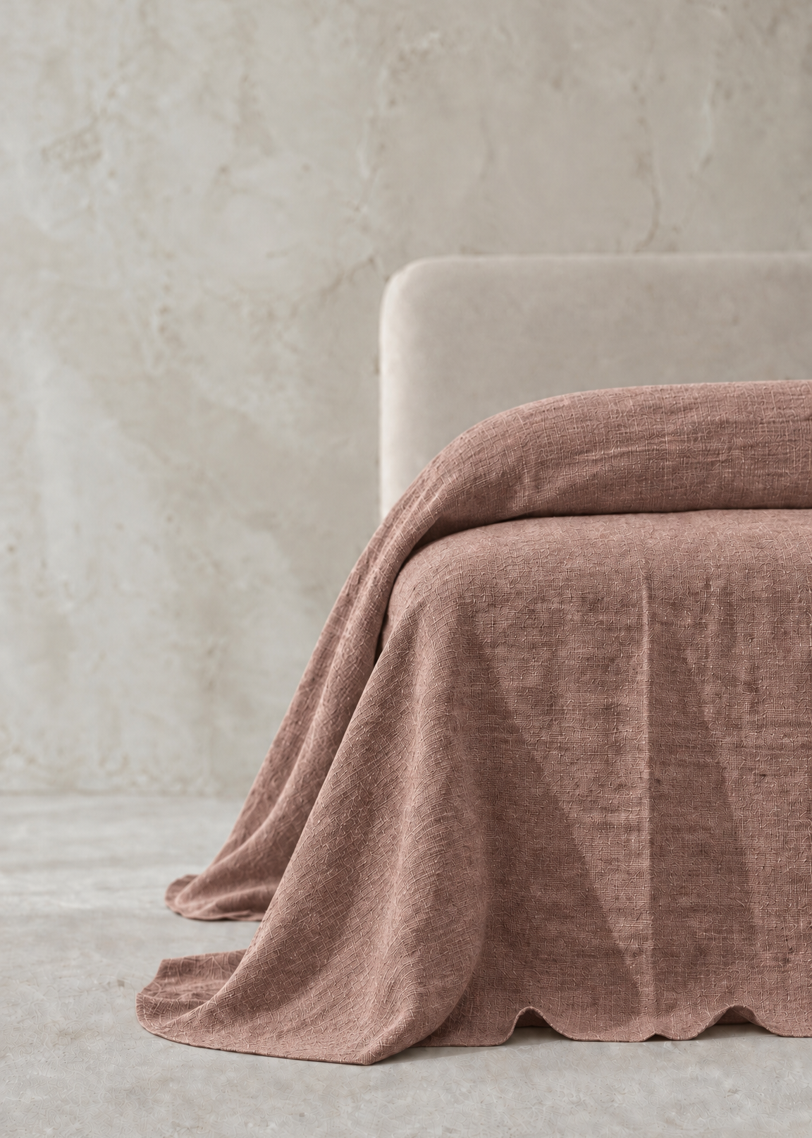 Heavy Linen Bed Cover | Vintage Pink
