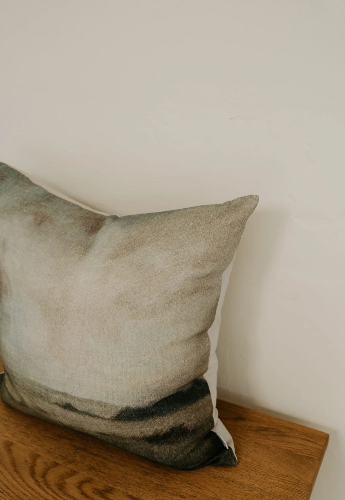Country Linen Cushion - 50cm x 50cm