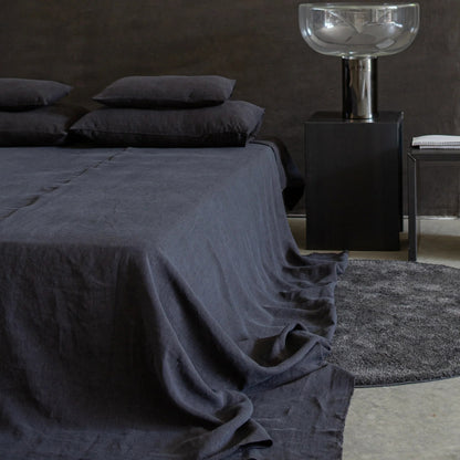 Granito Linen Bed Cover, Ink with Piping Detail | Made in Italy